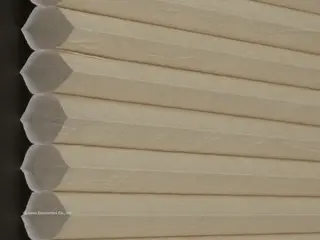 Lutron Napa <1% shade fabric swatch in Beige (CR-BE)