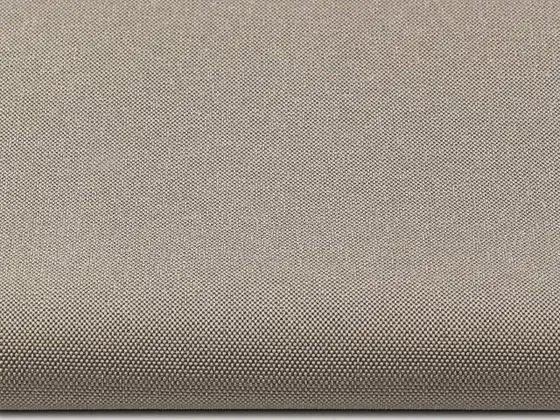 TOP Orient Blackout (colour backing) roller shade fabric swatch in Beach (155039)