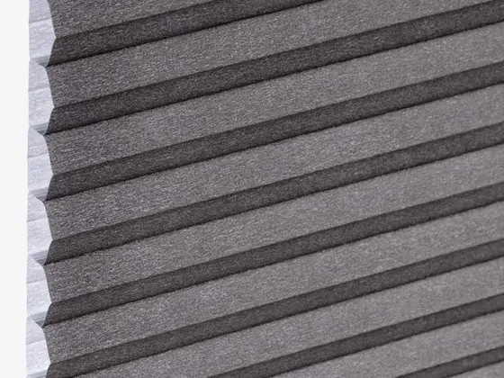 TOP Ripasso Translucent 25 mm honeycomb shade fabric swatch in Dark Gray (85522)