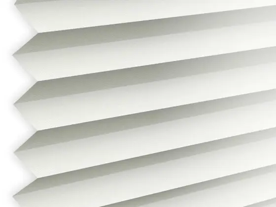 TOP Trento Pleated pleated shade fabric swatch in White (67002-P-20)